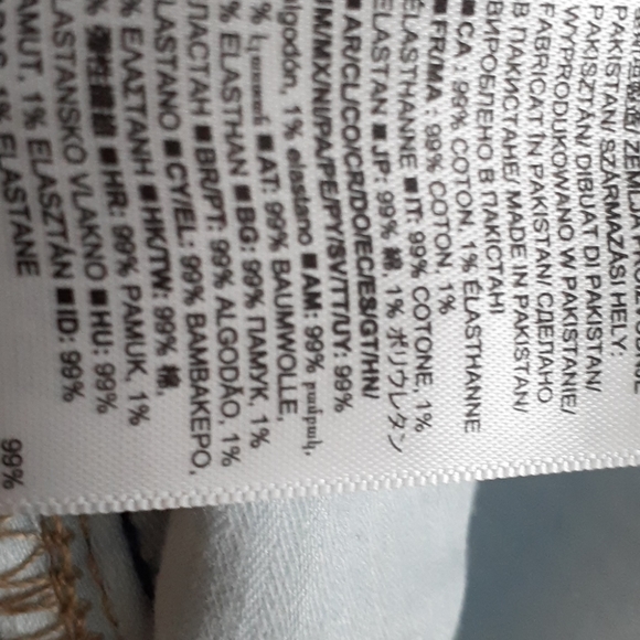 Jeans - Picture 8 of 8